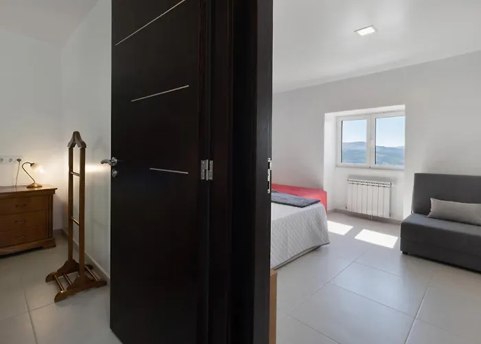 Quinta Santa Marinha 农家乐 阿尔库什迪瓦尔德维什