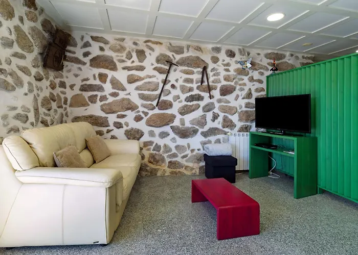 Quinta Santa Marinha 农家乐 *